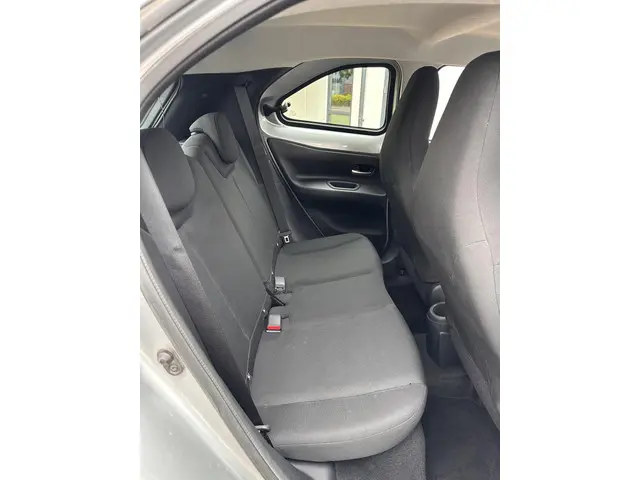 Toyota Aygo X 1.0 VVT-i S-CVT Play 2023 Benzine 21