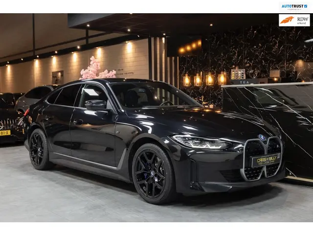 BMW i4 EDrive40 M|AUT|VIRTUEELDASH|CLIMATE 2022 Elektrisch