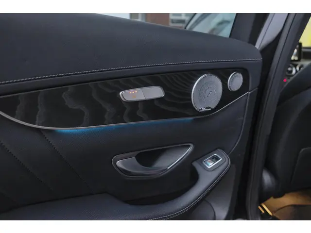 Mercedes-Benz GLC GLC43 AMG 367pk 4MATIC 2017 Benzine 20