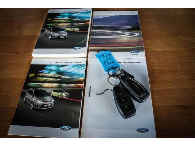 Ford Grand C-Max 1.0 Edition Plus 2015 Benzine 24