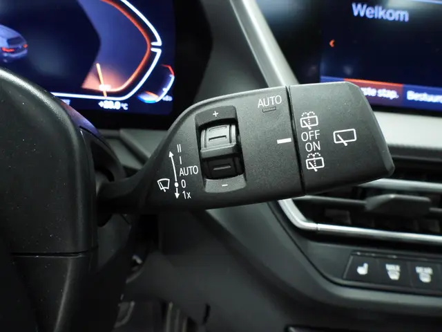 BMW 1 Serie 5-deurs 118i 2021 Benzine 23