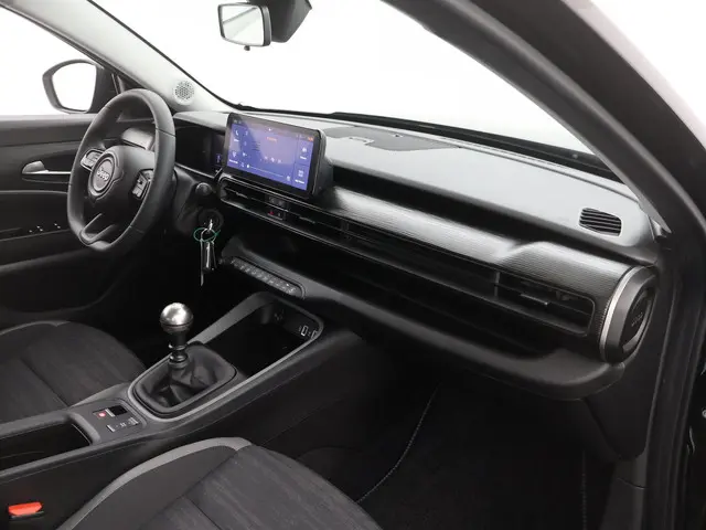 Jeep Avenger 1.2 Altitude 2024 Benzine 23