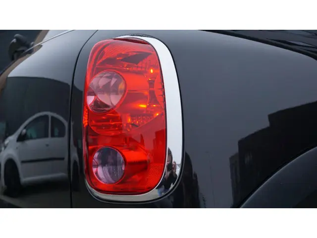 MINI Countryman 1.6 122pk Knockout Edition 2014 Benzine 33