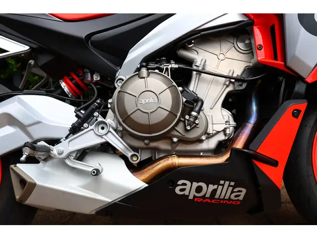 Aprilia Tuono 660 V2 ABS | Cruise control 2021 Benzine 17