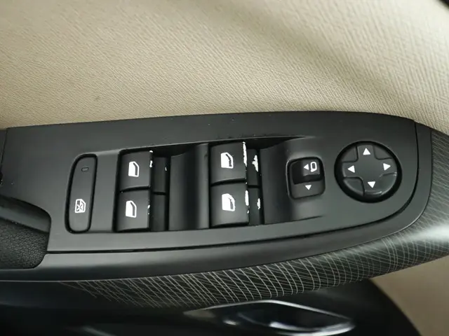 Citroën C4 Picasso 1.6 e-HDi Intensive 2013 Diesel 22