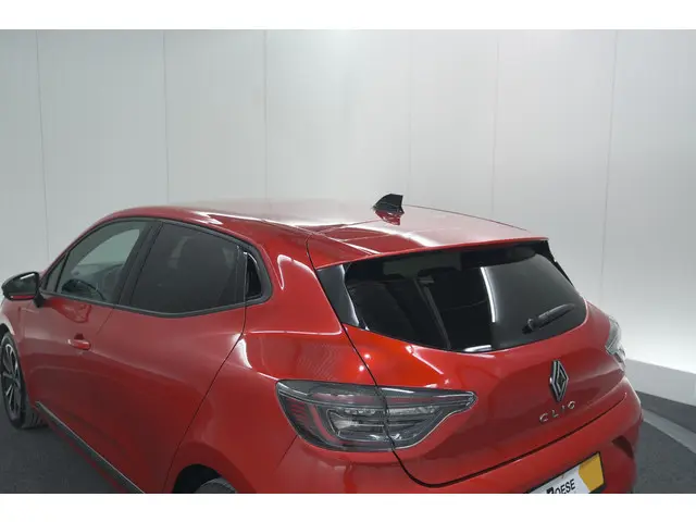 Renault Clio TCe 90 GPF techno 2024 Benzine 21