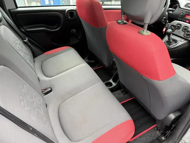 Fiat Panda 0.9 TwinAir Edizione Cool 2013 Benzine 17