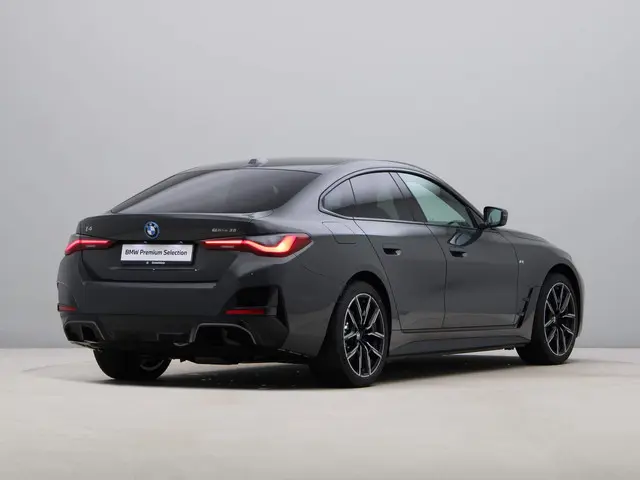 BMW i4 eDrive35 M Sport Edition 70 kWh 2024 Elektrisch 9