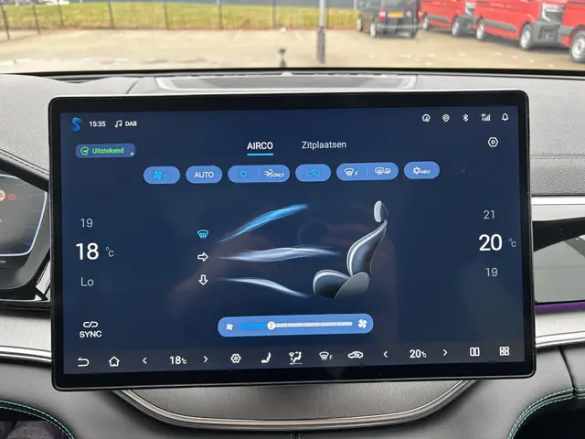 BYD SEAL U 1.5 T DM-i AWD Design 2026 Hybride Benzine 12