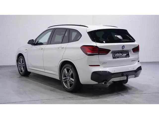 BMW X1 xDrive25e m Sport 2022 Hybride Benzine 7