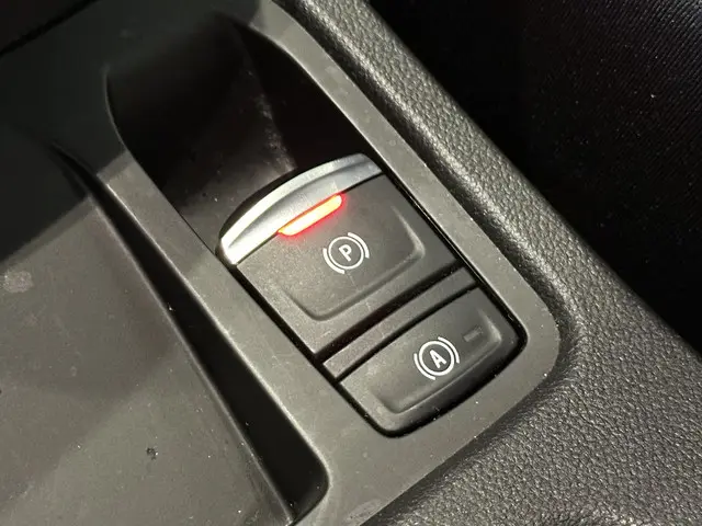 Renault Clio 1.0 TCe Intens 2021 Benzine 22