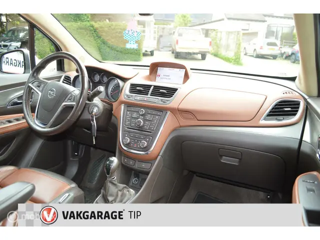 Opel Mokka 1.4 T Cosmo 4x4 2013 Benzine 27