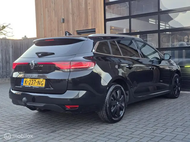 Renault Mégane Estate 1.3 TCe Business Zen 2021 Benzine 4