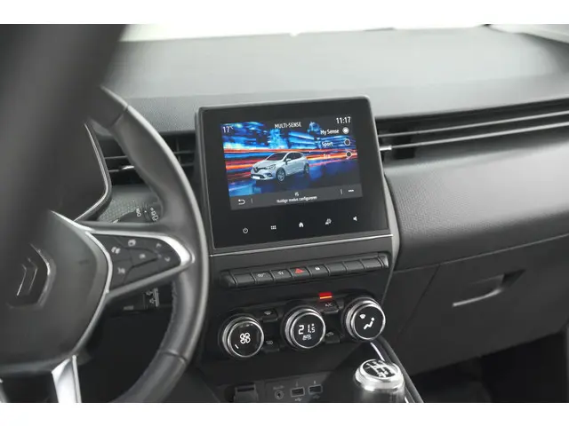 Renault Clio TCe 100 Intens 2020 Benzine 53