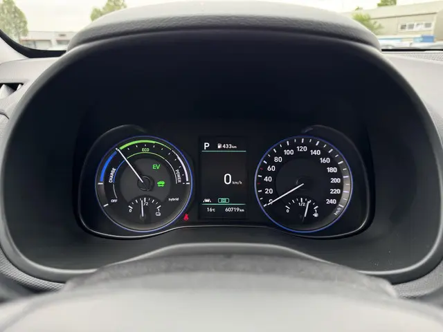 Hyundai Kona 1.6 GDI HEV Comfort 2020 Hybride Benzine 24