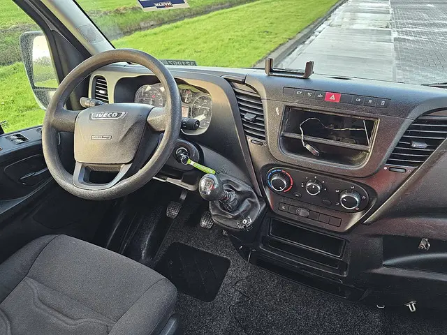 Iveco Daily 35 S 11 2015 Diesel 8