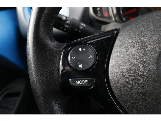 Toyota Aygo 1.0 VVT-i x-play 2019 Benzine 15