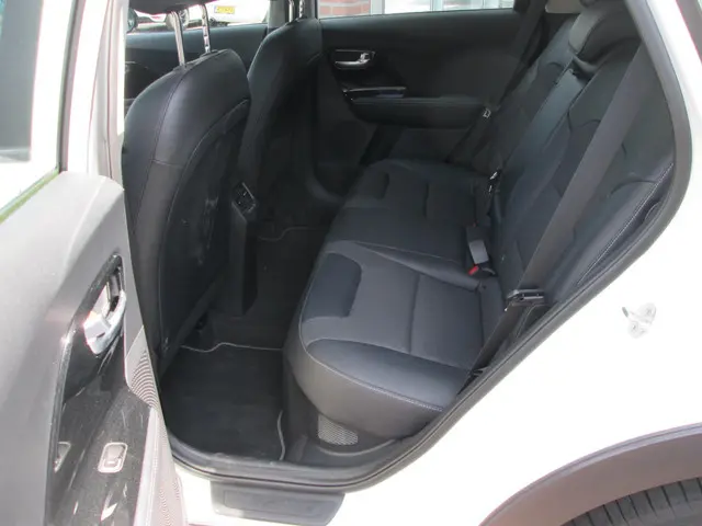 Kia Niro 1.6 GDi Hybrid DynamicLine 2020 Hybride Benzine 17