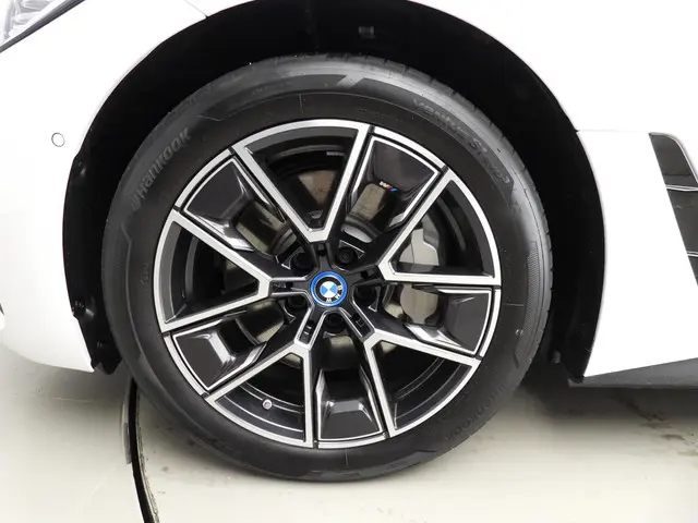 BMW i4 Gran Coupe eDrive35 2024 Elektrisch 42