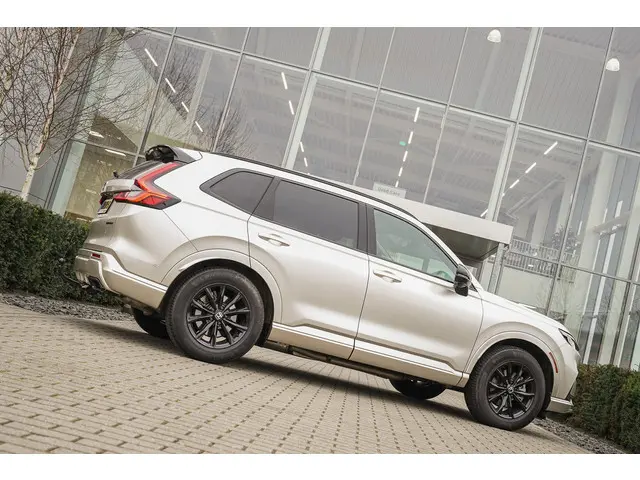 Honda CR-V 2.0i e:PHEV ADVANCE TECH 2025 Hybride Benzine 12