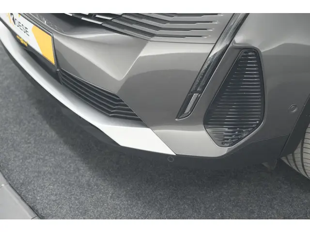 Peugeot 5008 PureTech 130 GT 2024 Benzine 19