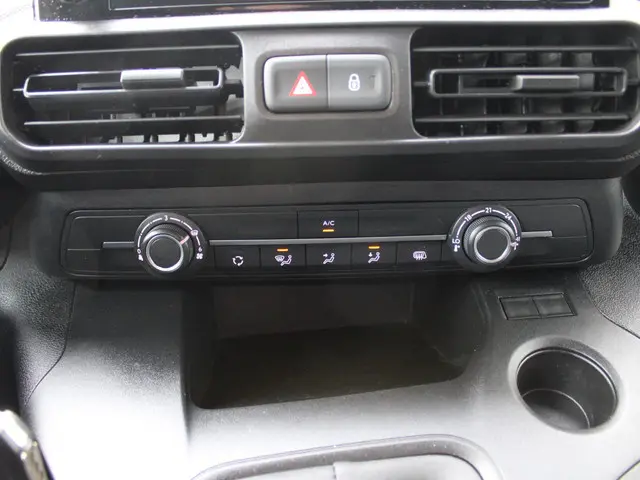 Opel Combo 1.5D L2H1 Standaard 2023 Diesel 16