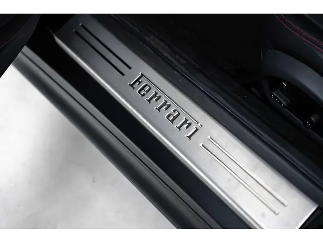 Ferrari 812 GTS 6.5 V12 HELE 2020 Benzine 20