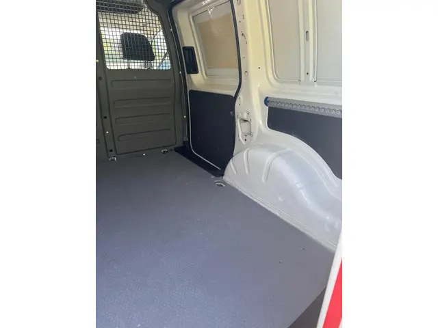 Volkswagen Caddy 1.2 TSI 2013 Benzine 7