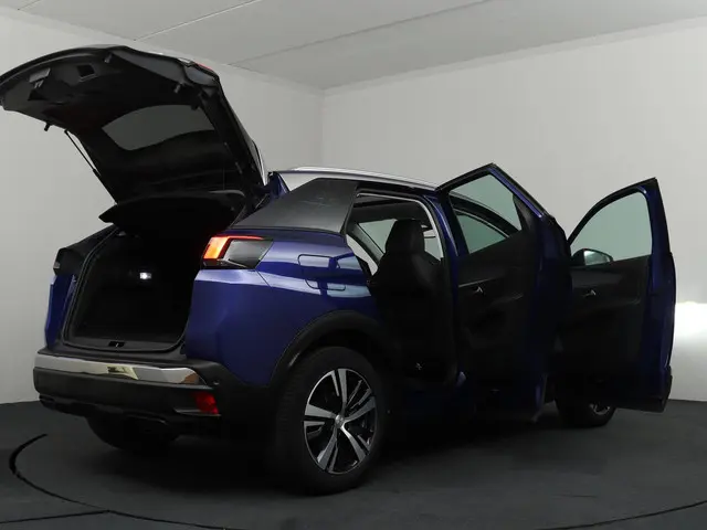 Peugeot 3008 1.2 PureTech GT Line 2016 Benzine 34