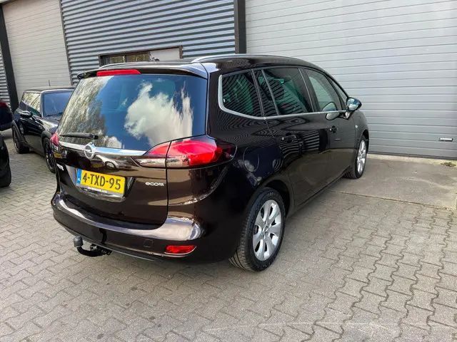 Opel Zafira Tourer 1.4 Berlin TREKHAAK 2014 Benzine 4