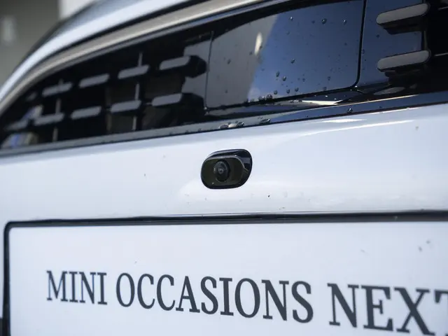 MINI 3-Deurs C 2024 Benzine 36