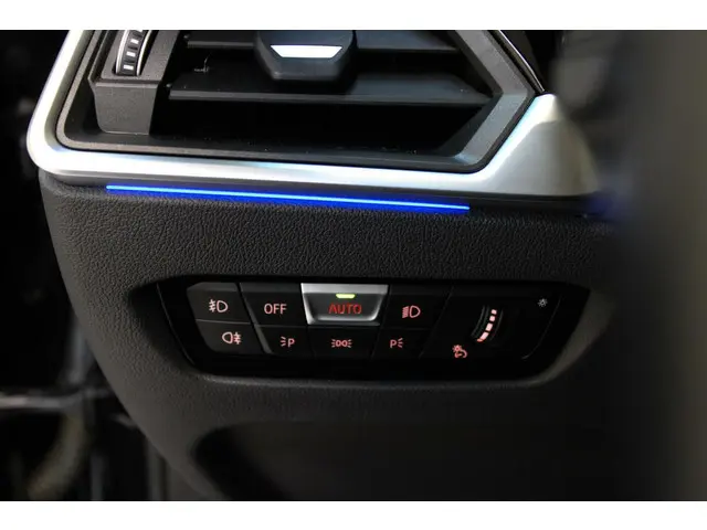 BMW 4 Serie Coupé 430i High Executive 2023 Benzine 29
