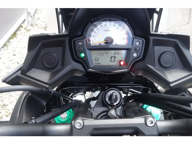 Kawasaki Versys 650 ABS 2022 Benzine 14