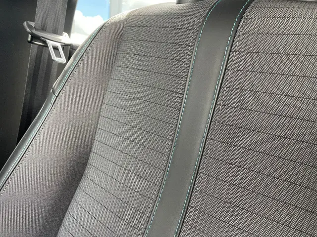 Peugeot e-208 EV Active 50 kWh 2020 Elektrisch 12