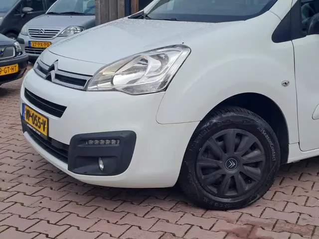 Citroën Berlingo 1.6 HDI 75 Club 2015 Diesel 36