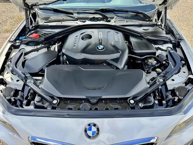 BMW 2 Serie Cabrio 220i Executive 2017 Benzine 37