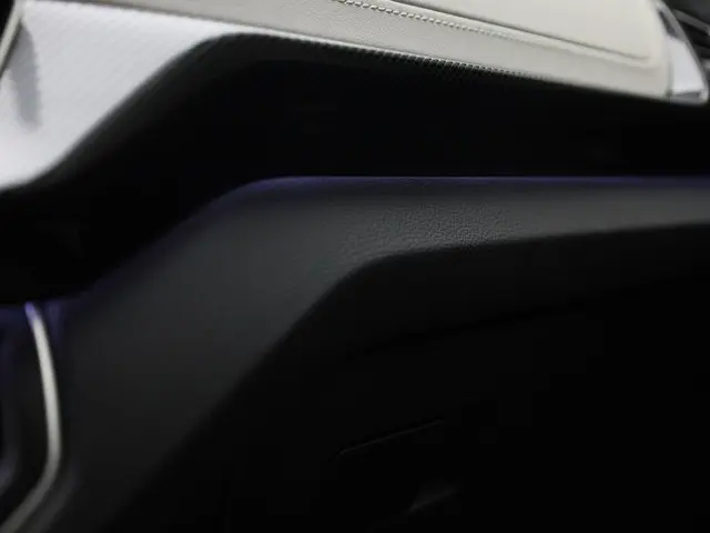 Volkswagen T-Cross 1.0 TSI 116pk DSG Style 2025 Benzine 33