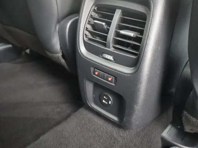 Ford Kuga 2.5 PHEV Vignale 2021 Hybride Benzine 33