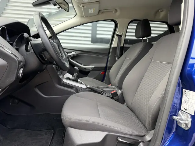 Ford Focus Wagon 1.0 EcoBoost Edition 2014 Benzine 9