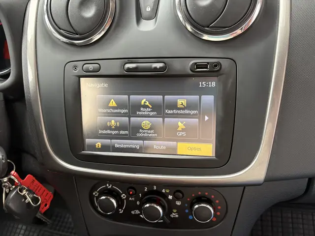 Dacia Logan MCV 0.9 TCe Prestige 2015 Benzine 15