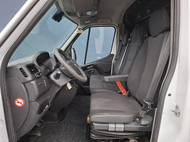 Opel Movano 2.3 Turbo L2H2 2020 Diesel 18