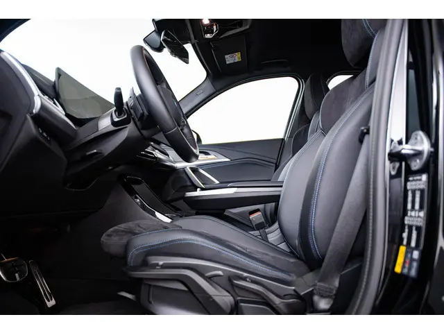 BMW X1 xDrive30e 2024 Hybride Benzine 4