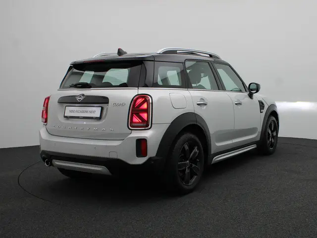 MINI Countryman Cooper 2021 Benzine 2