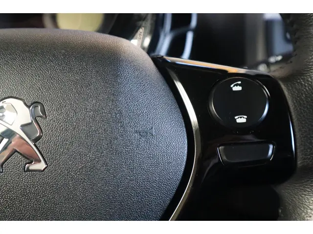 Peugeot 108 1.0 e-VTi Active 2019 Benzine 15