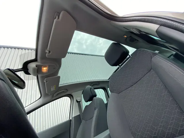 Peugeot 3008 1.6 THP Style 2015 Benzine 24