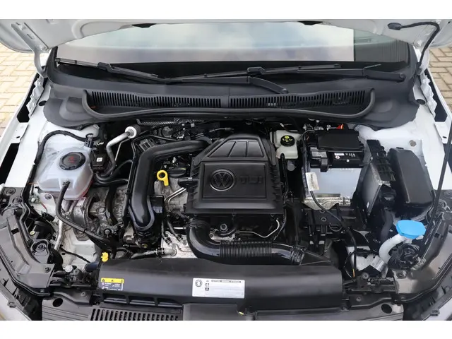 Volkswagen Polo 1.0 TSI Comfortline 2020 Benzine 22