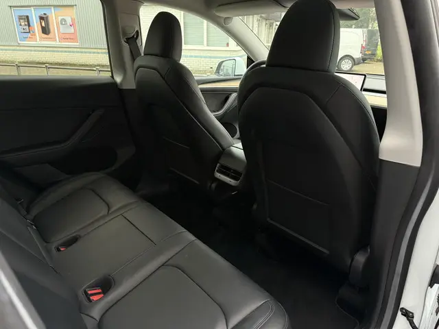 Tesla Model Y Range Plus 2022 Elektrisch 15