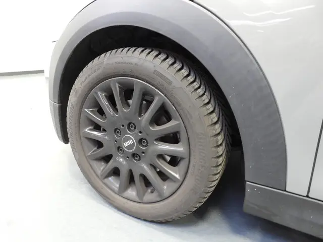 MINI One Mini 1.5 Business 2019 Benzine 24