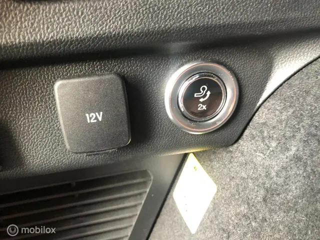 Ford Kuga 2.5 PHEV ST-Line 2023 Hybride Benzine 21