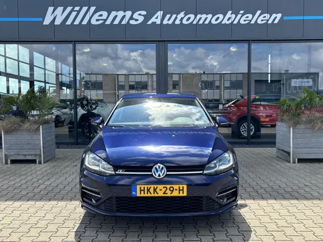 Volkswagen Golf 2